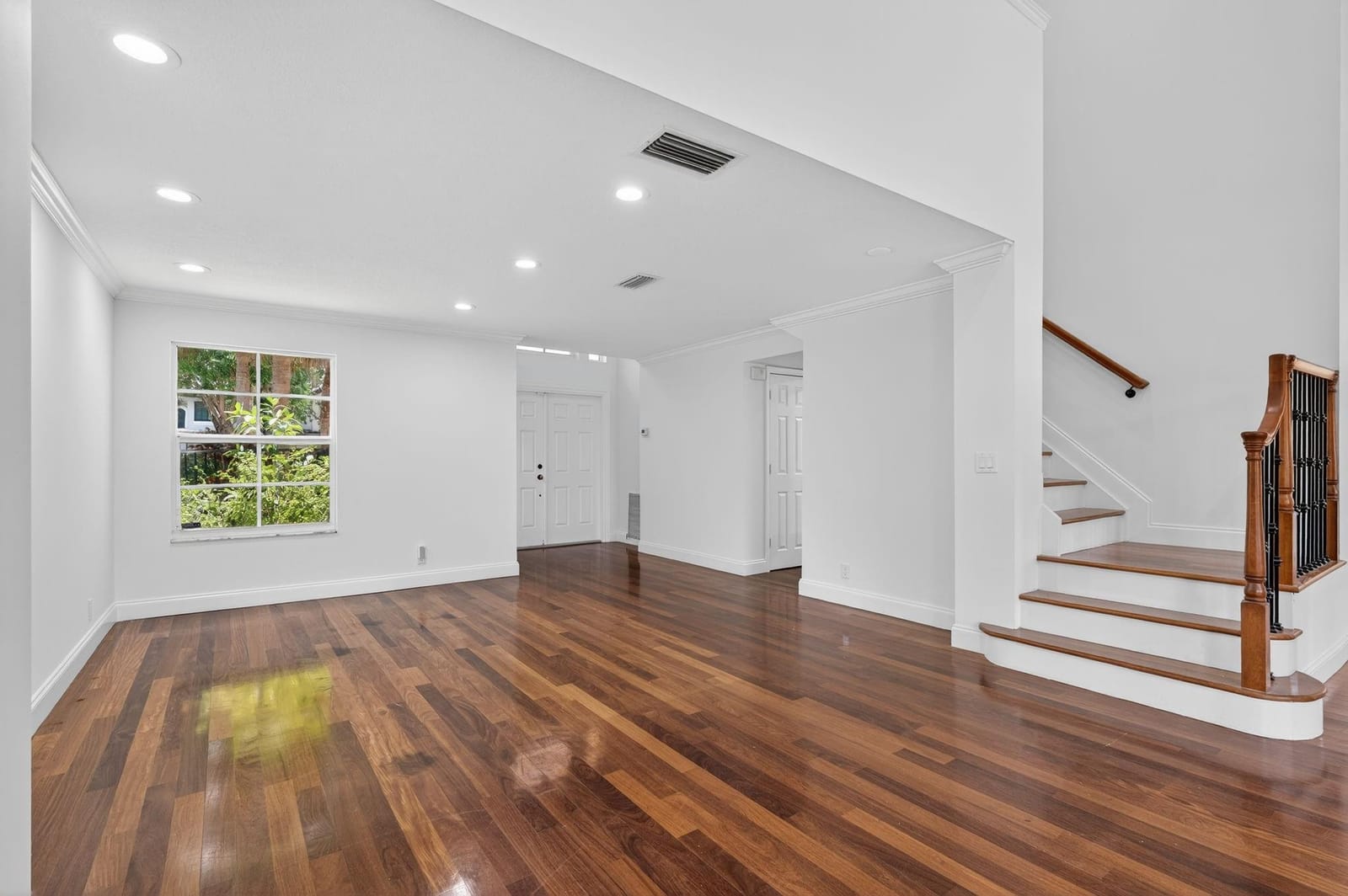 6401 NW 58th Terrace — photo 10