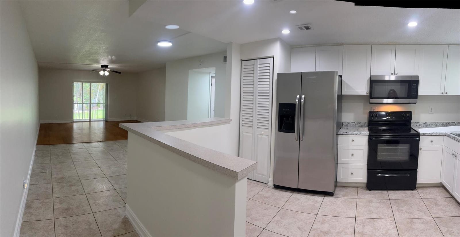 8523 Old Country Manor 524, Davie, FL 33328 photo 6