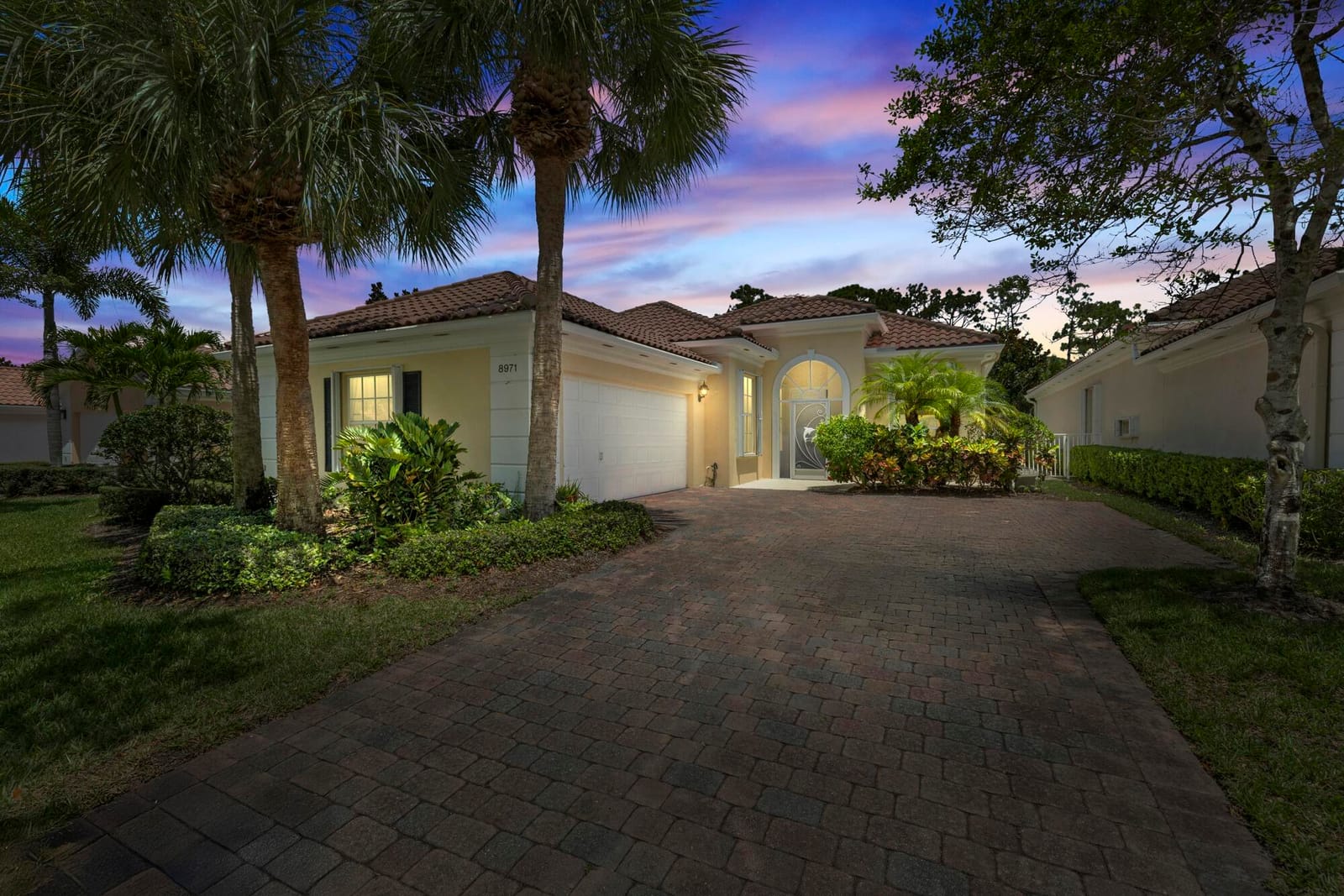 8971 Oldham Way, Palm Beach Gardens, FL 33412