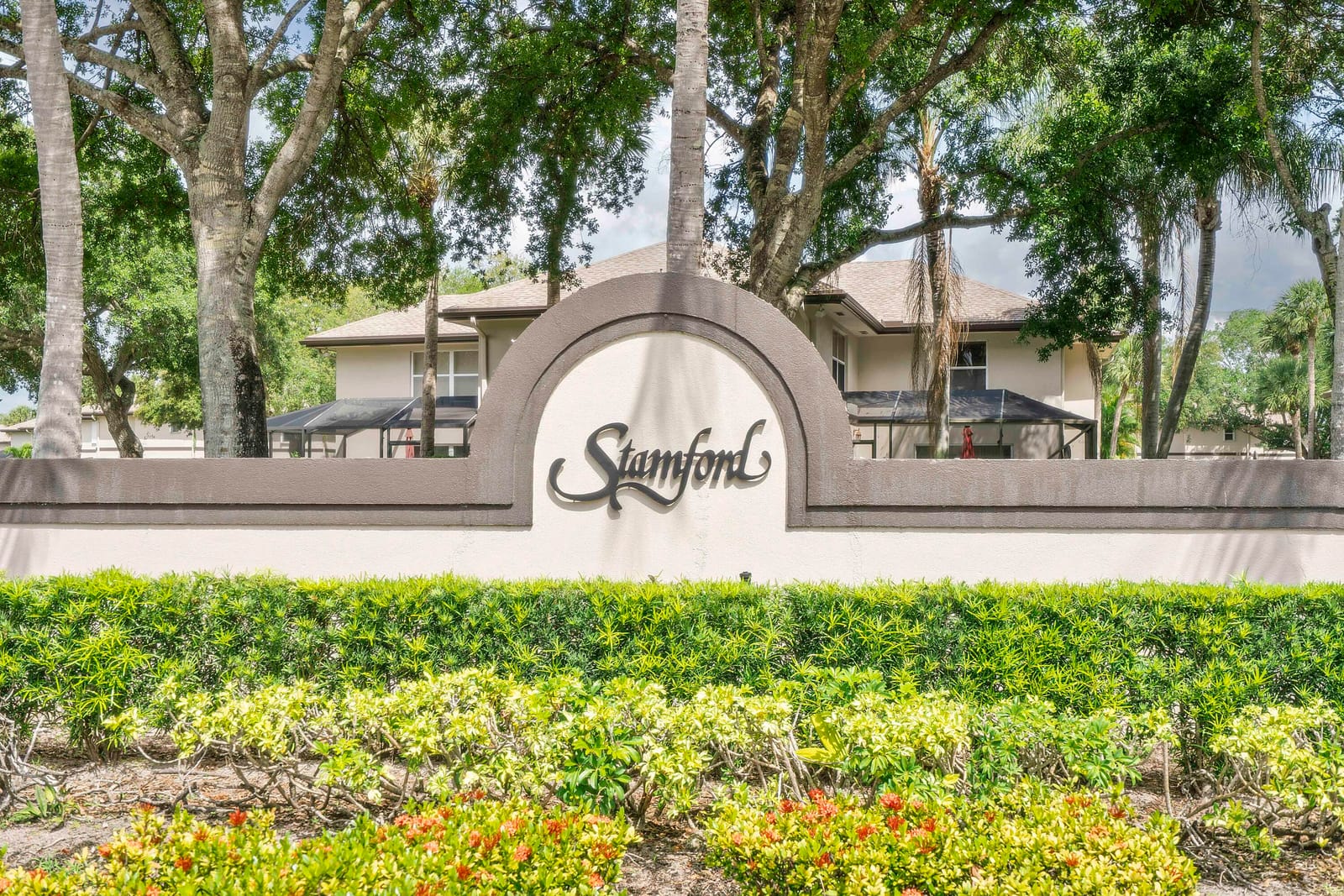 3 Amherst Court C, Royal Palm Beach, FL 33411 photo 2