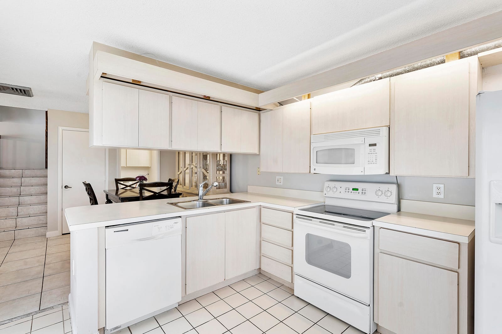 3 Amherst Court C, Royal Palm Beach, FL 33411 photo 12