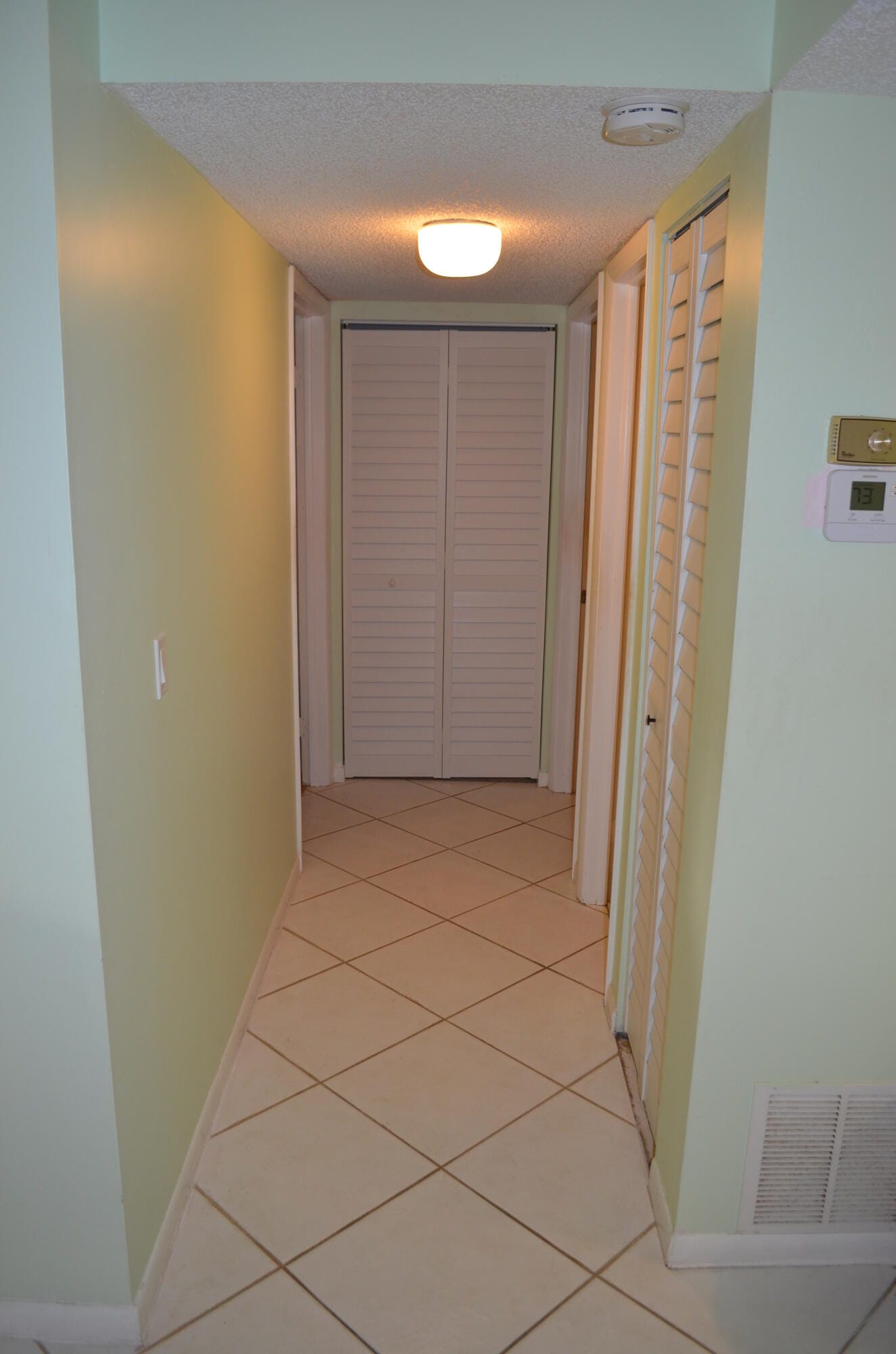 5190 Las Verdes Circle 224, Delray Beach, FL 33484 photo 21