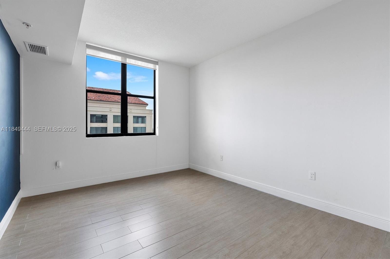 888 S Douglas Road 1415, Coral Gables, FL 33134 photo 22
