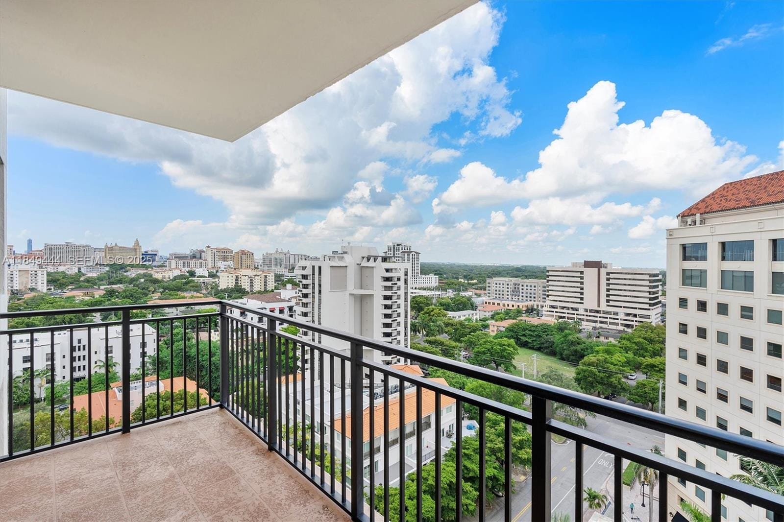 888 S Douglas Road 1415, Coral Gables, FL 33134 photo 27
