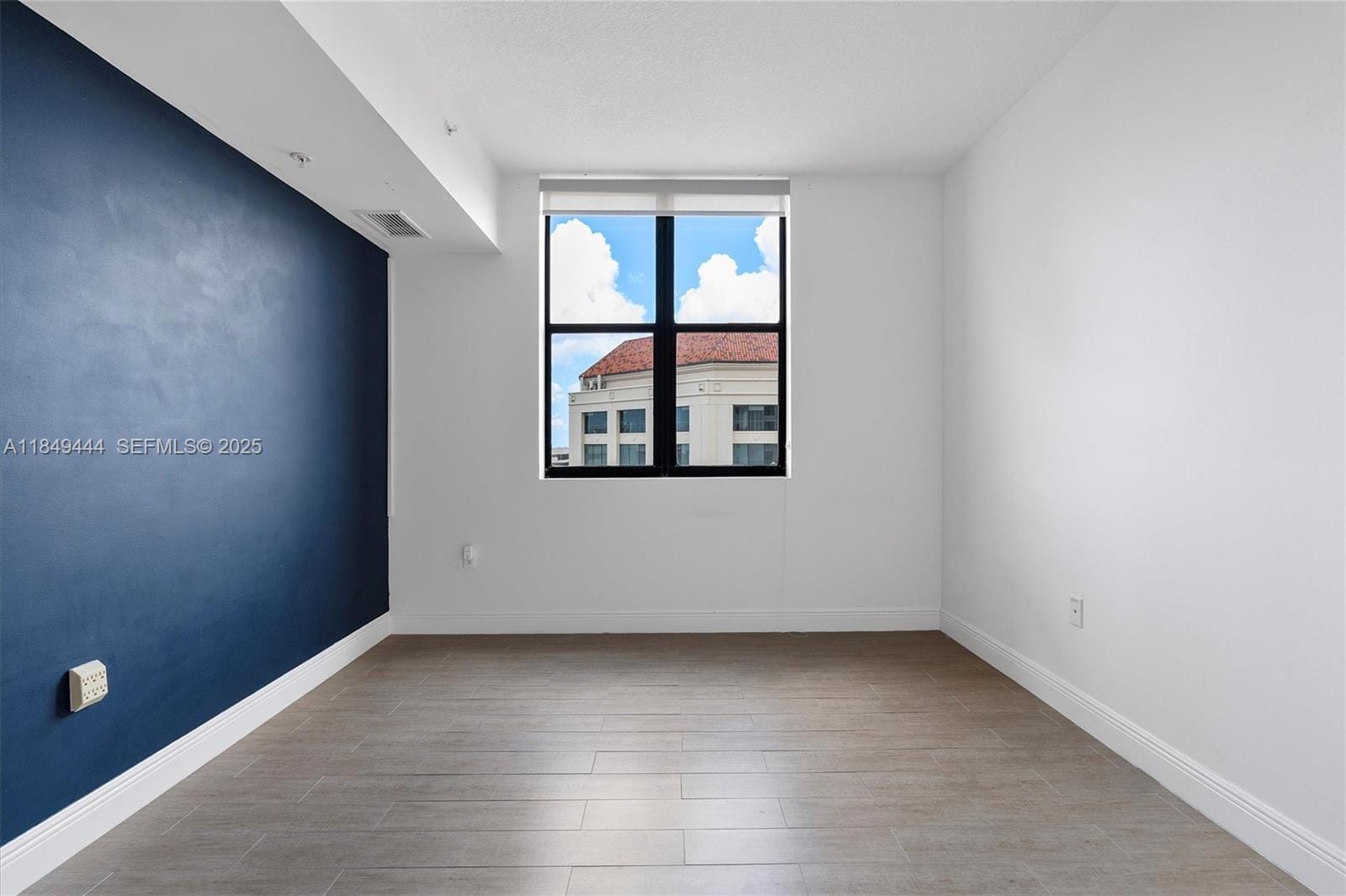 888 S Douglas Road 1415, Coral Gables, FL 33134 photo 9