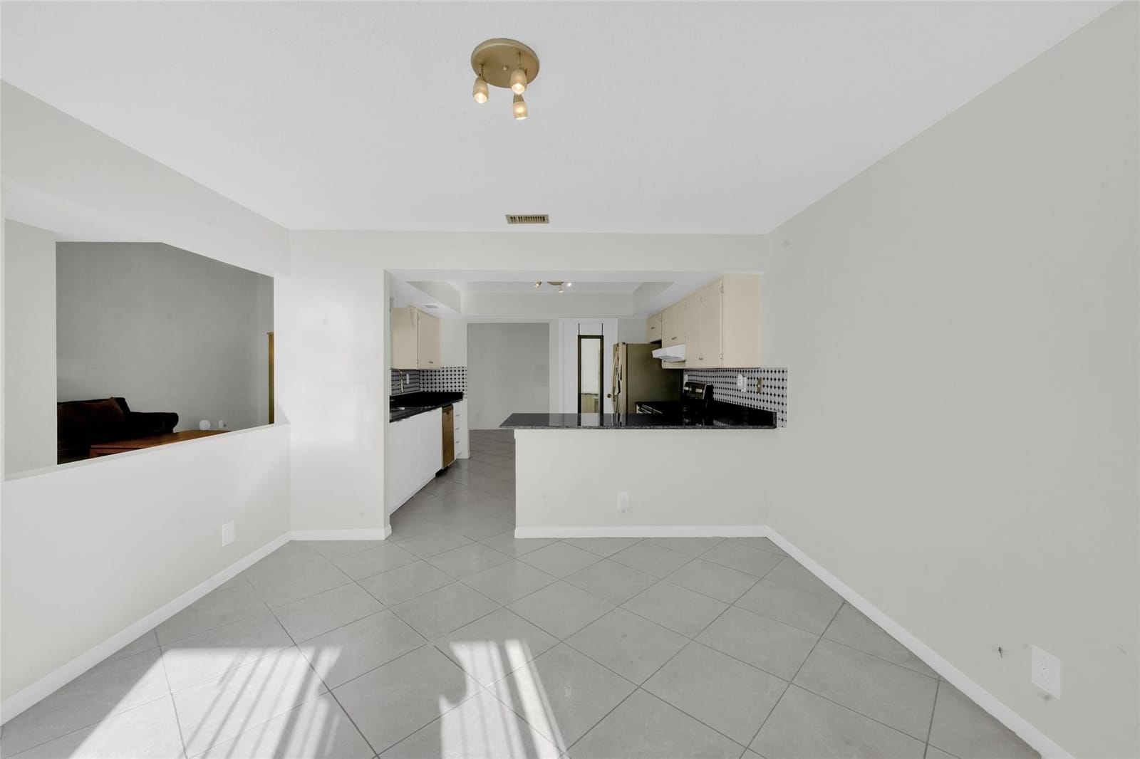 6194 Pine Tree Lane B, Tamarac, FL 33319 photo 12