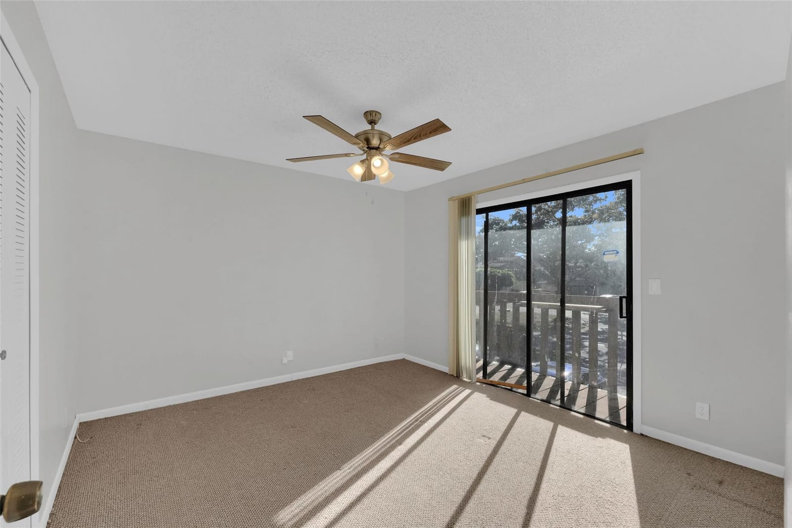 6194 Pine Tree Lane B, Tamarac, FL 33319 photo 14
