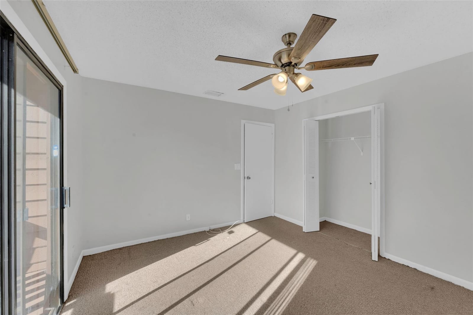 6194 Pine Tree Lane B, Tamarac, FL 33319 photo 19