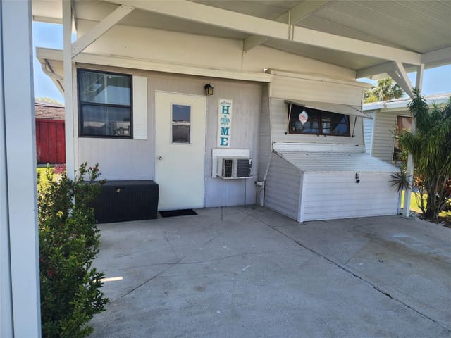 6502 SE 54th Lane, sold in Ancient Oaks R V Residenc, Okeechobee, FL