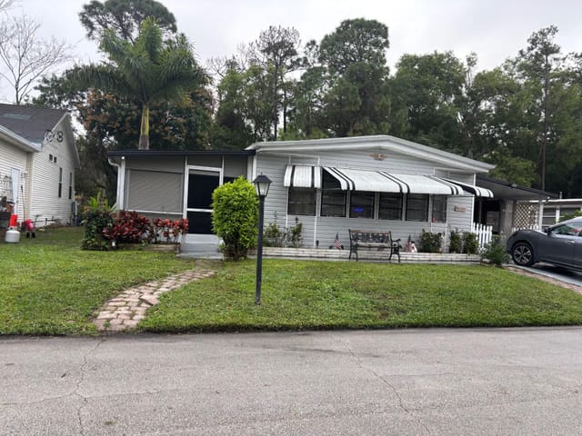 4200 8th Court, sold in Maralago Cay, Lantana, FL