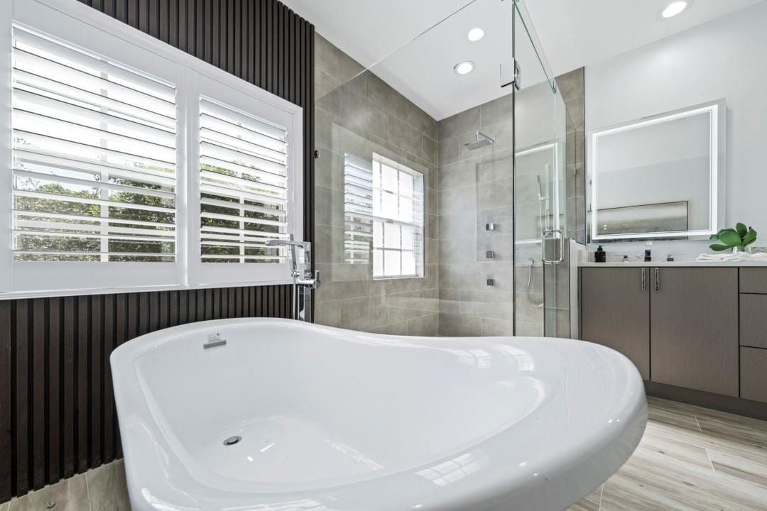 5520 NE Trieste Way — photo 3