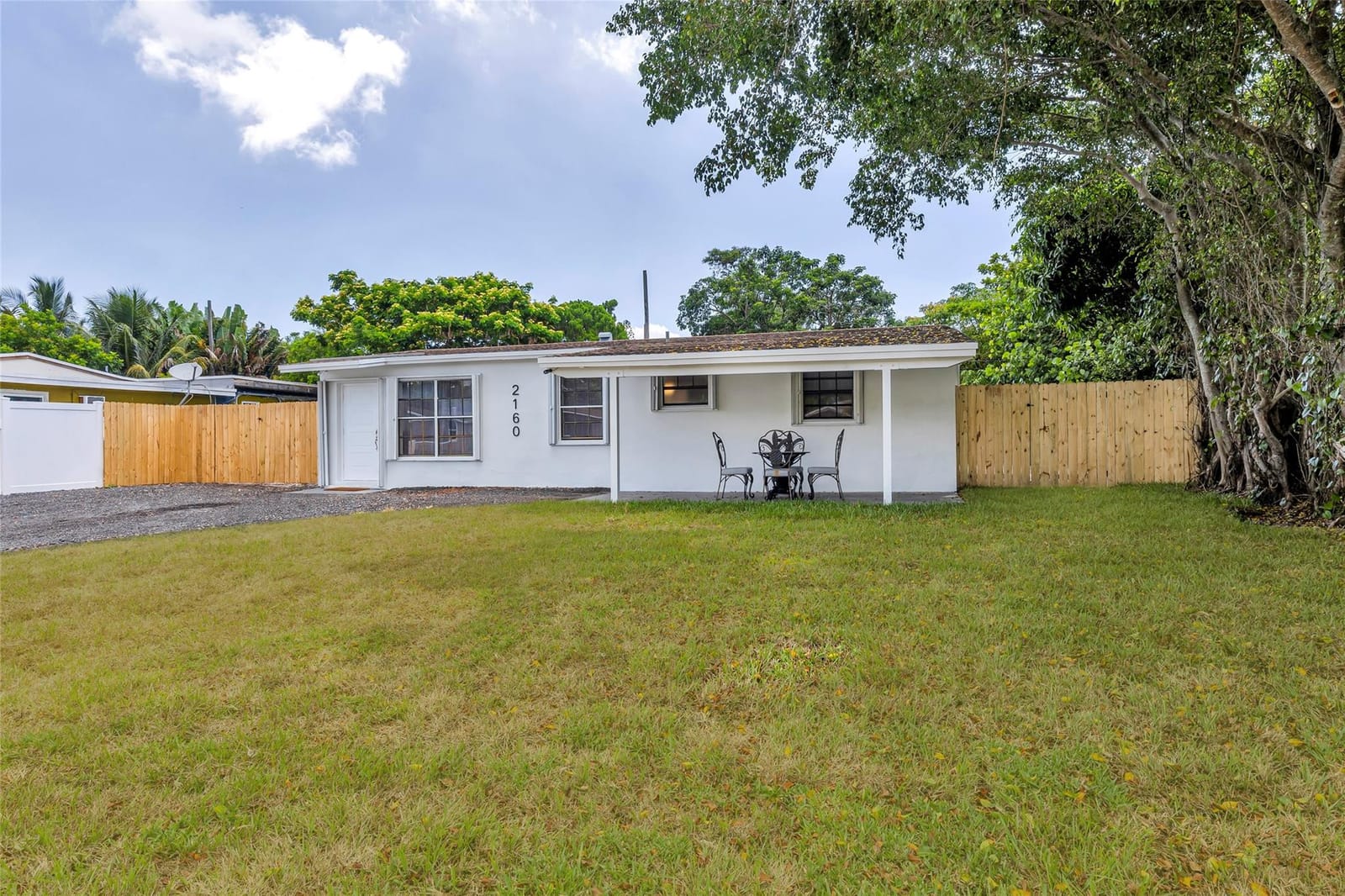 2160 NE 2nd Avenue, Pompano Beach, FL 33060