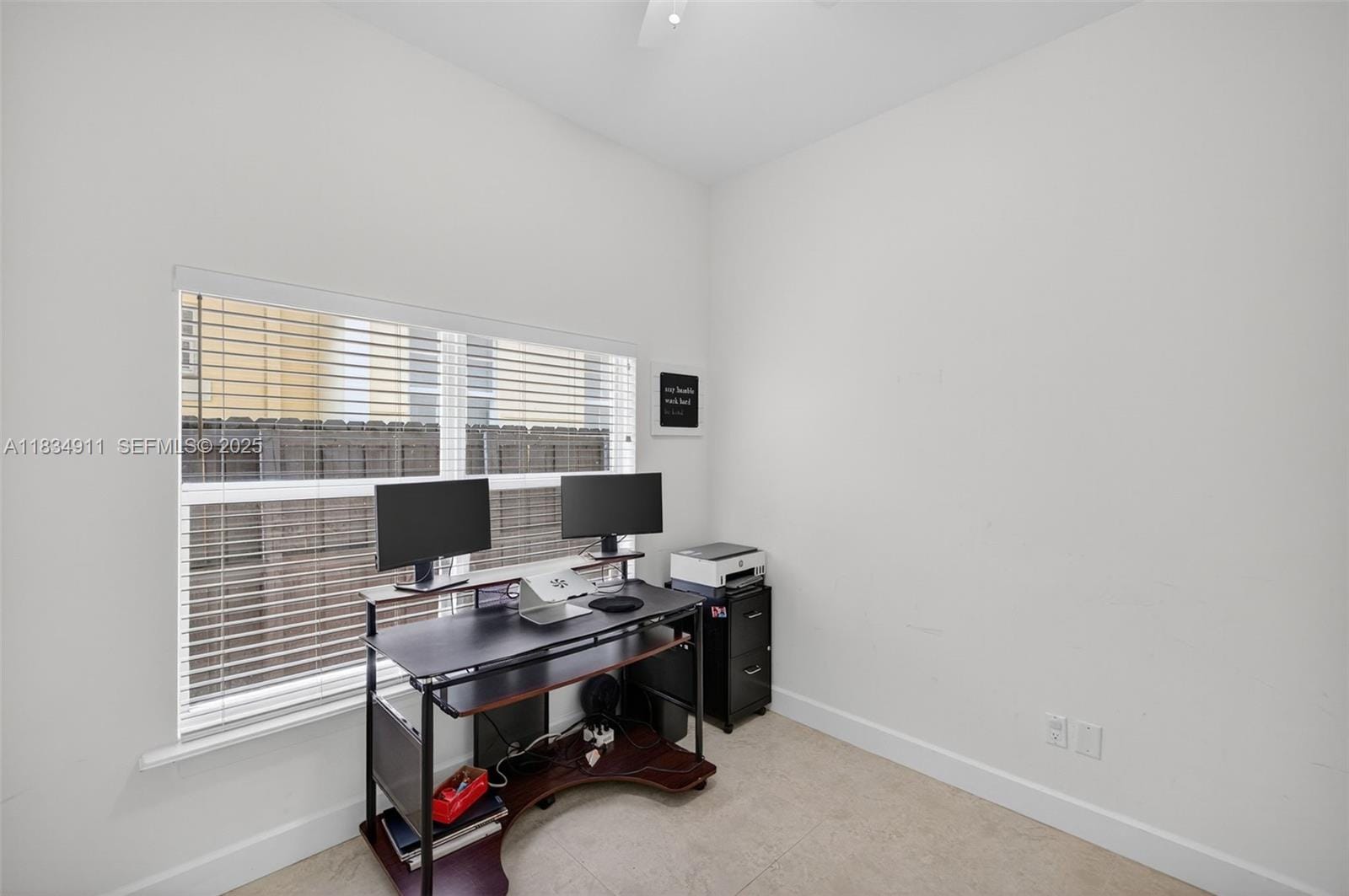 217 SW 11th Street — photo 11