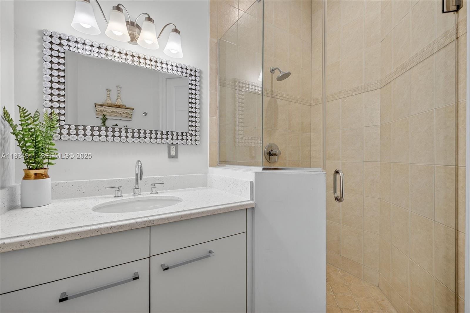 217 SW 11th Street — photo 10