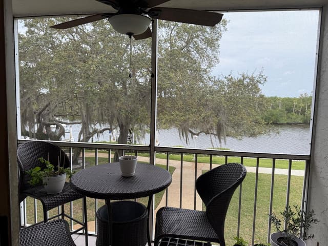 2512 SE Anchorage Cove F2, sold in Anchorage On The St Lucie, A Condominium, Port St Lucie, FL