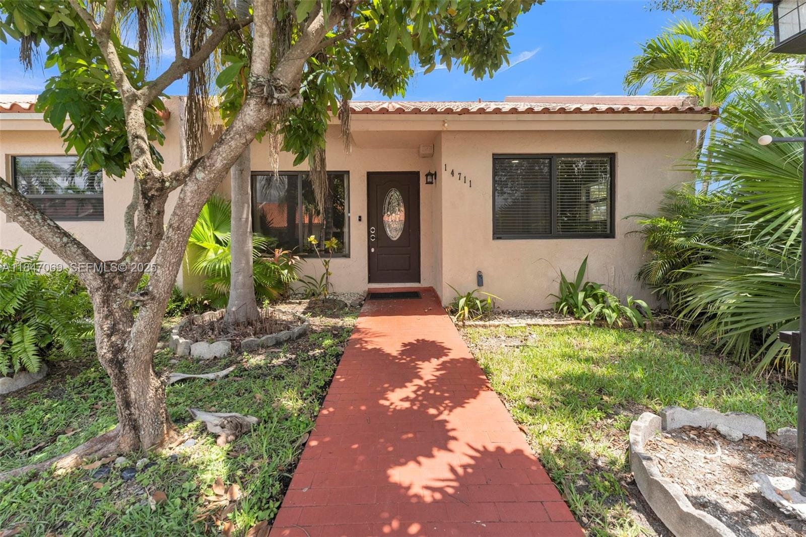 14711 SW 61st Terrace, Miami, FL 33193