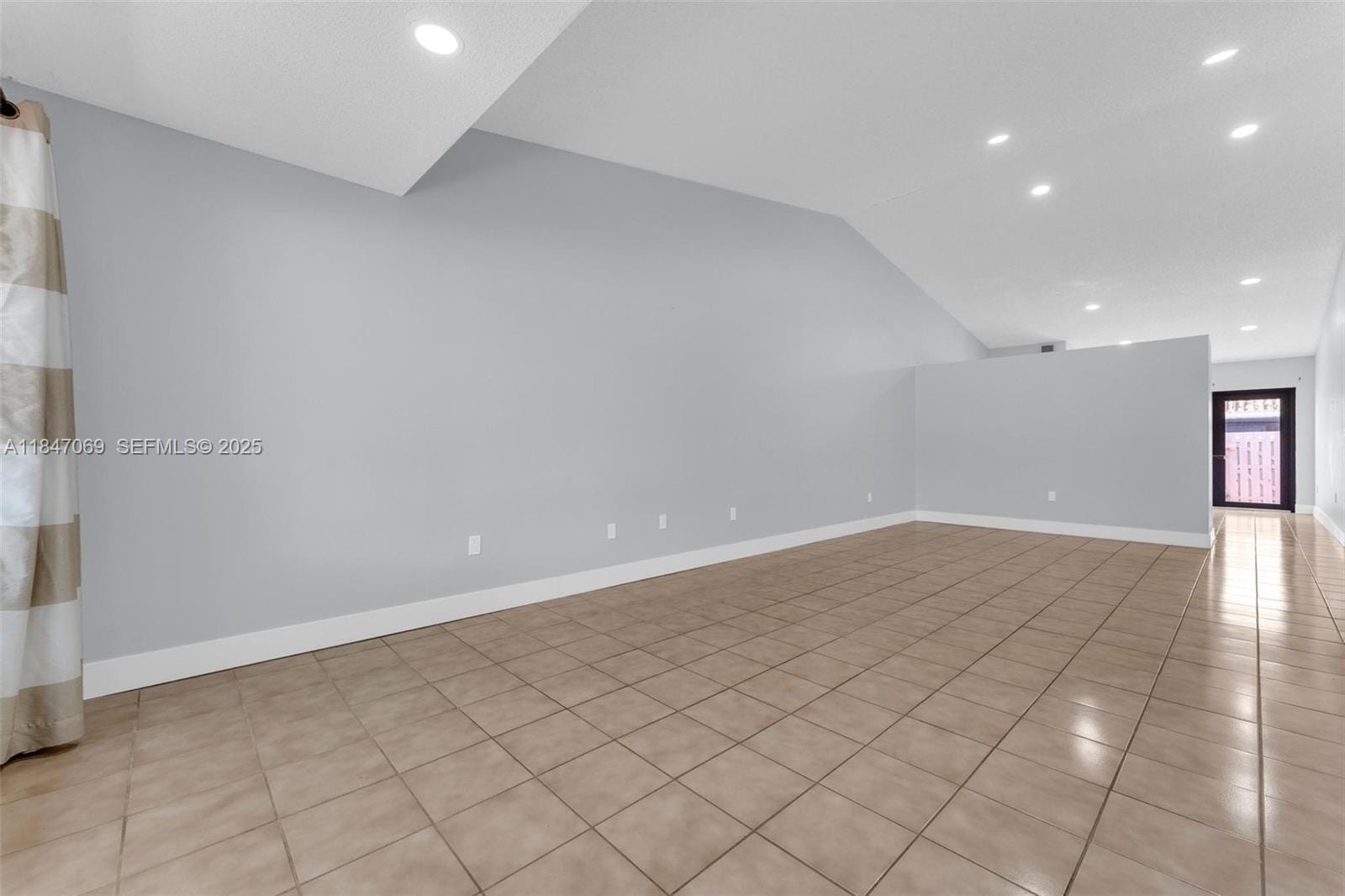 14711 SW 61st Terrace, Miami, FL 33193 photo 27