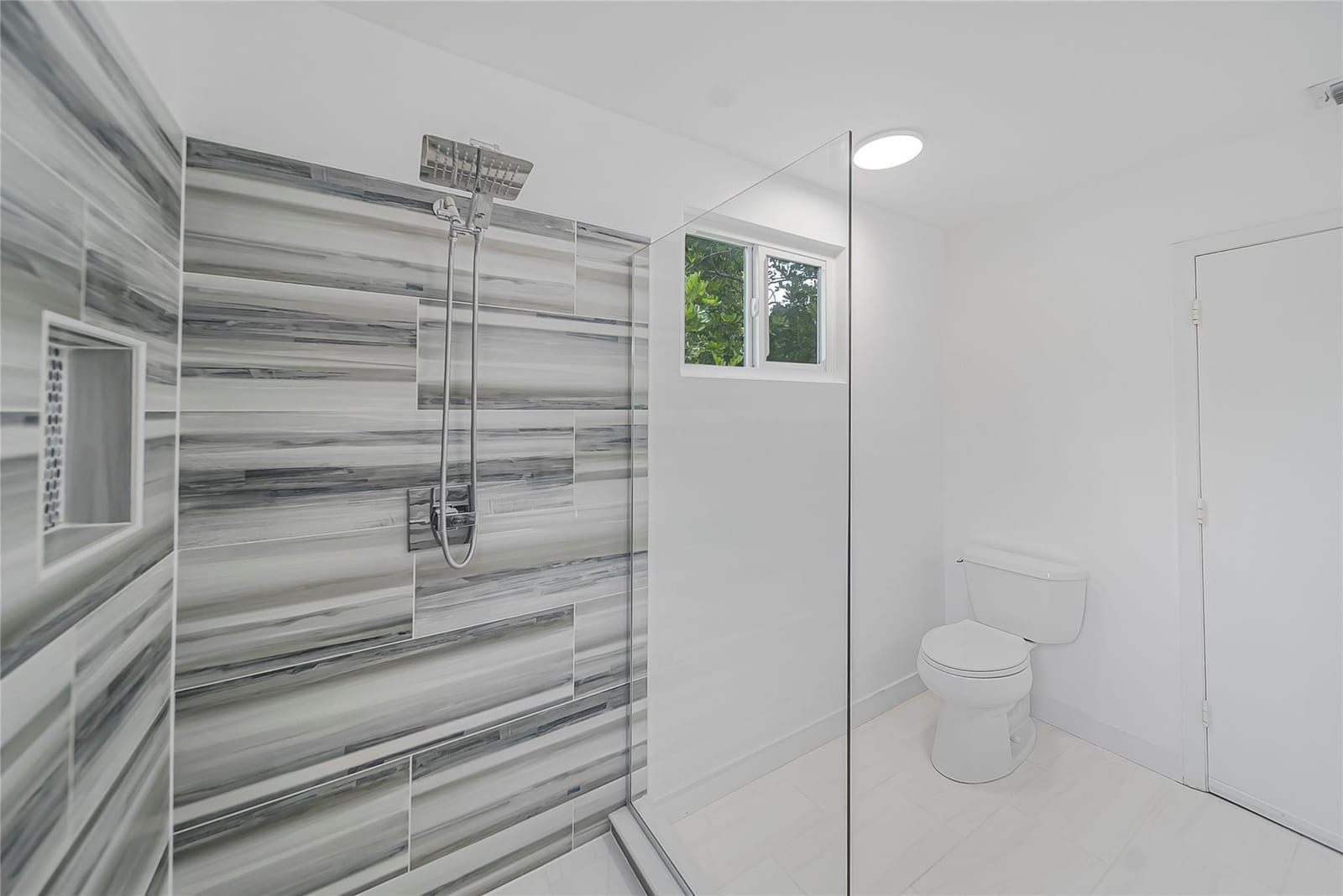 117 NW 118th Drive — photo 10