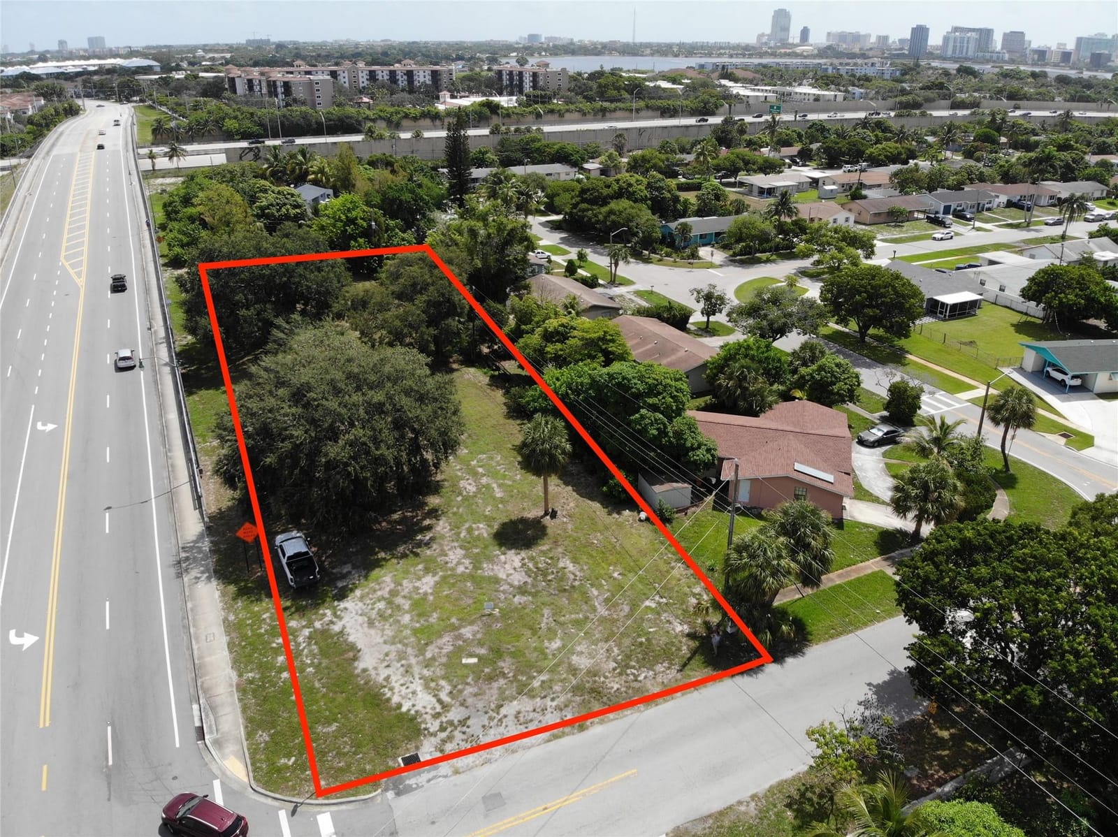 204 S Chillingworth Drive, West Palm Beach, FL 33409