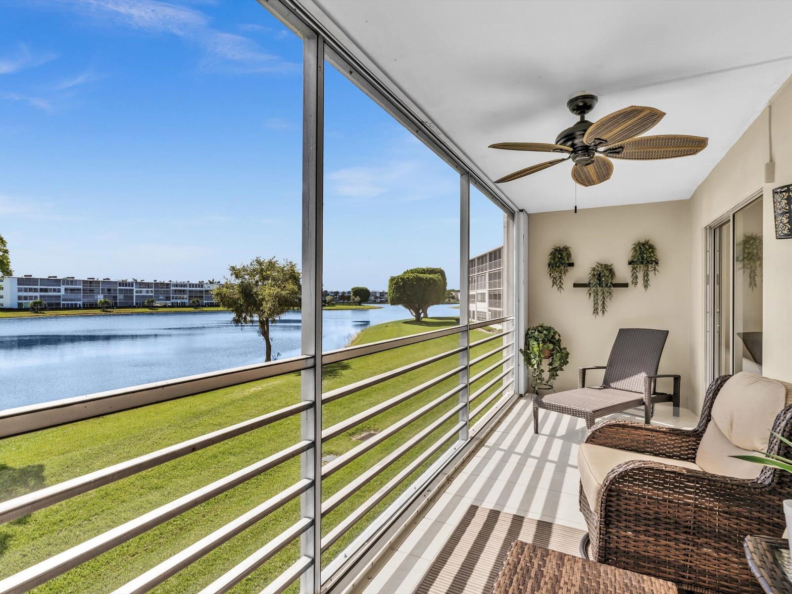 2083 Guildford E, Boca Raton, FL 33434 photo 9