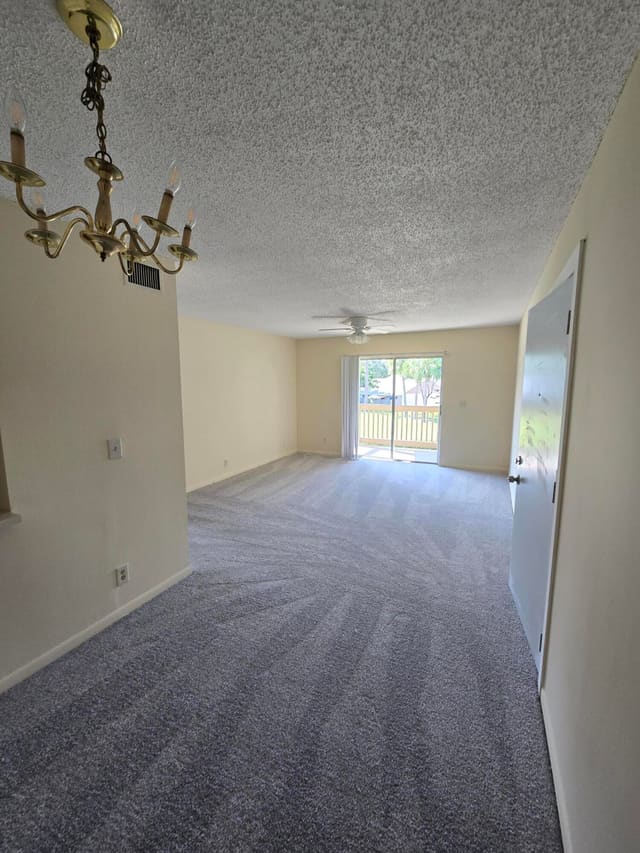 1854 Abbey Road 202, sold in Abbey Park Gardens, West Palm Beach, FL