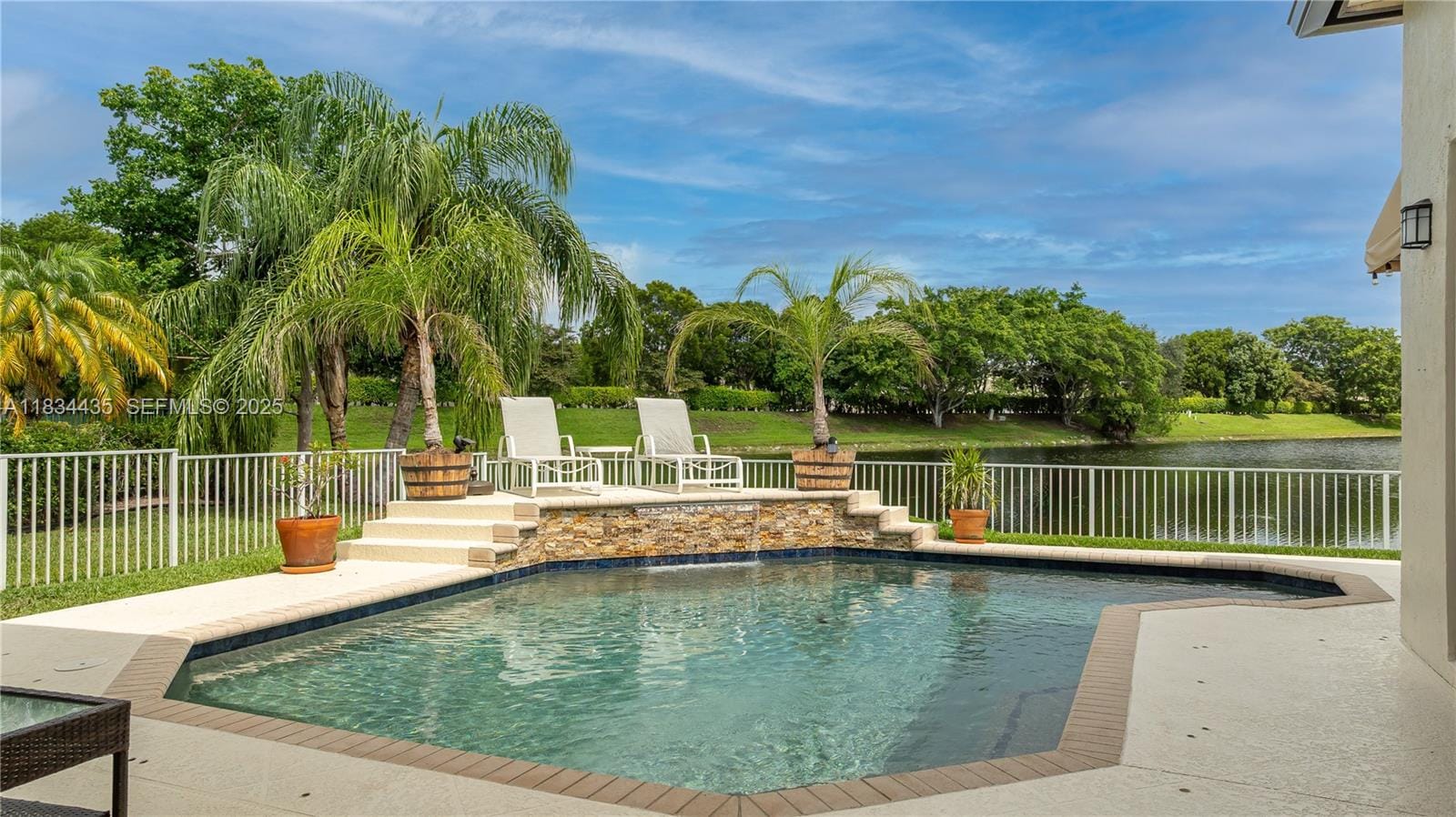 5 bedroom home for sale at 10975 56th, Coral Springs, FL 33076 — $918,500