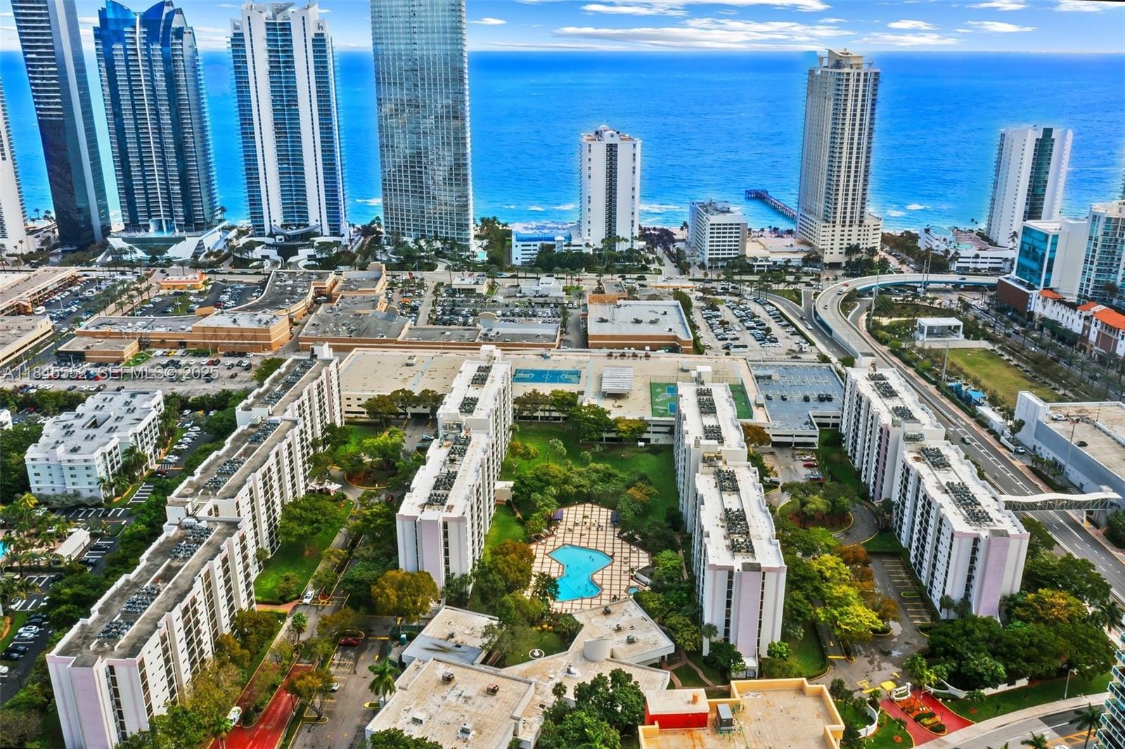 16919 N Bay Road 115, Sunny Isles Beach, FL 33160
