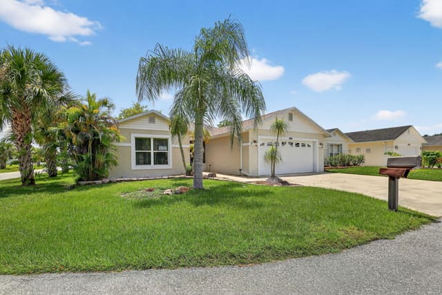 14131 Aguila Avenue, Fort Pierce, FL 34951