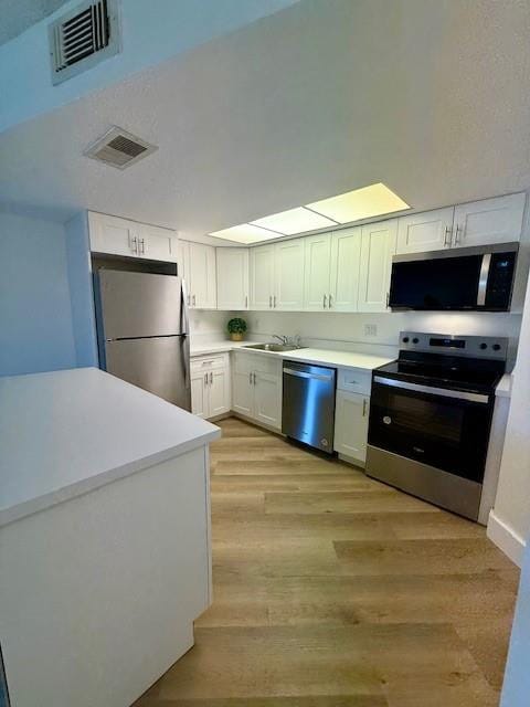 1999 NE Collins Circle 3-1 — photo 2