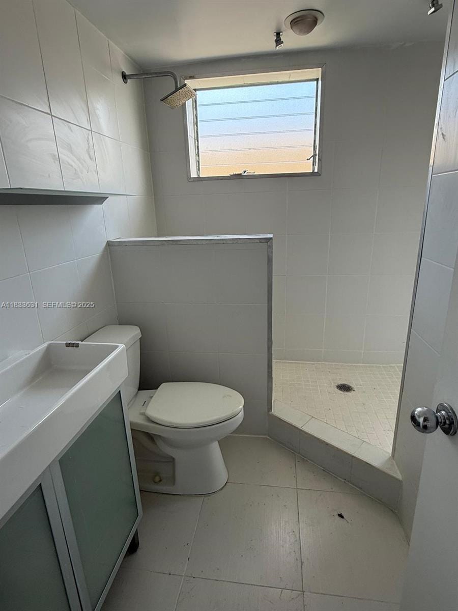 1050 Pennsylvania 24, Miami Beach, FL 33139 photo 20