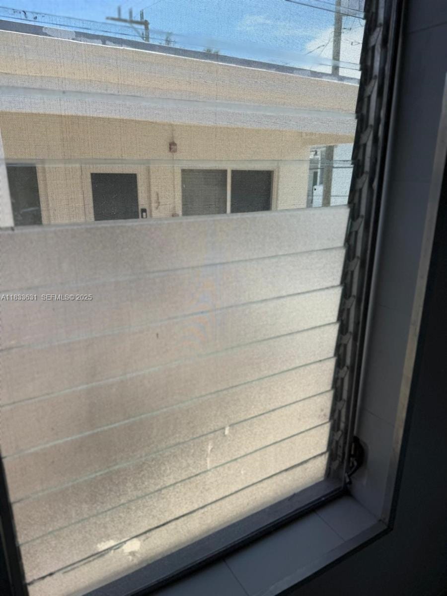 1050 Pennsylvania 24, Miami Beach, FL 33139 photo 23