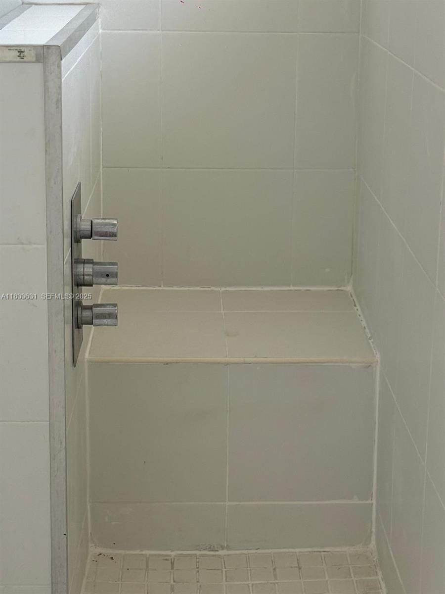 1050 Pennsylvania 24, Miami Beach, FL 33139 photo 24