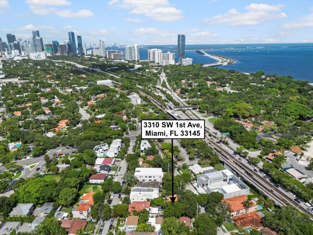 3310 SW 1st Avenue, Miami, FL 33145