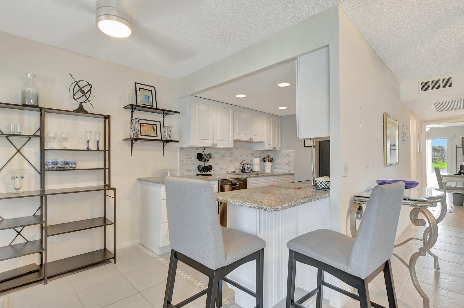 1081 Exeter E, Boca Raton, FL 33434 photo 2