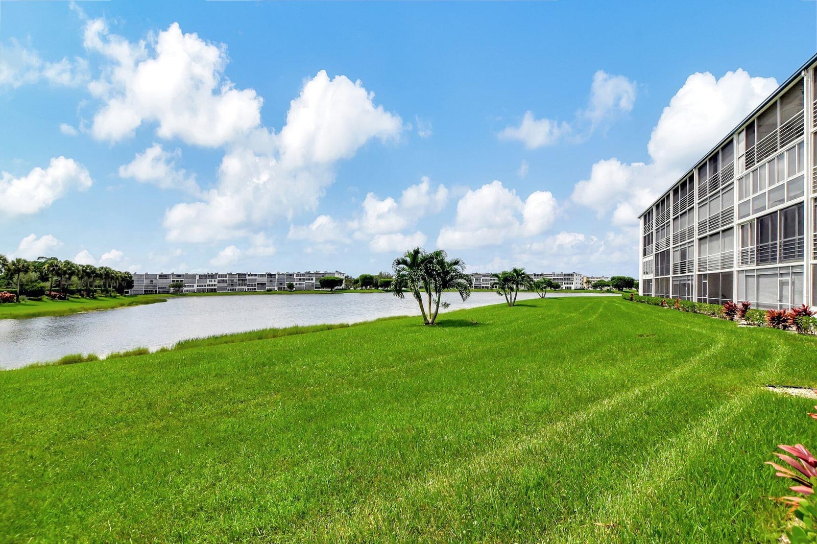 1081 Exeter E, Boca Raton, FL 33434 photo 24