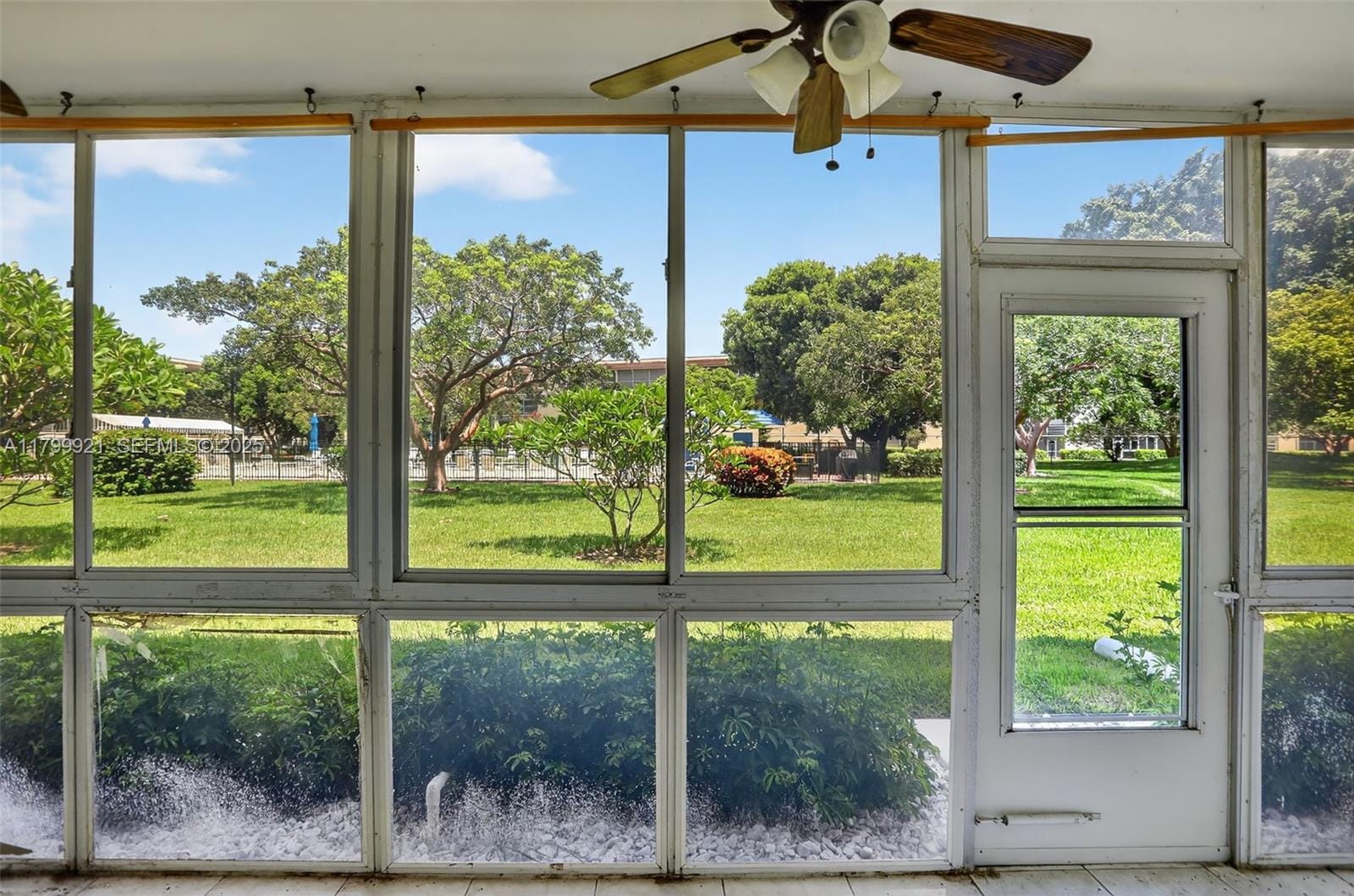 2405 Antigua Circle E1, Coconut Creek, FL 33066 photo 15