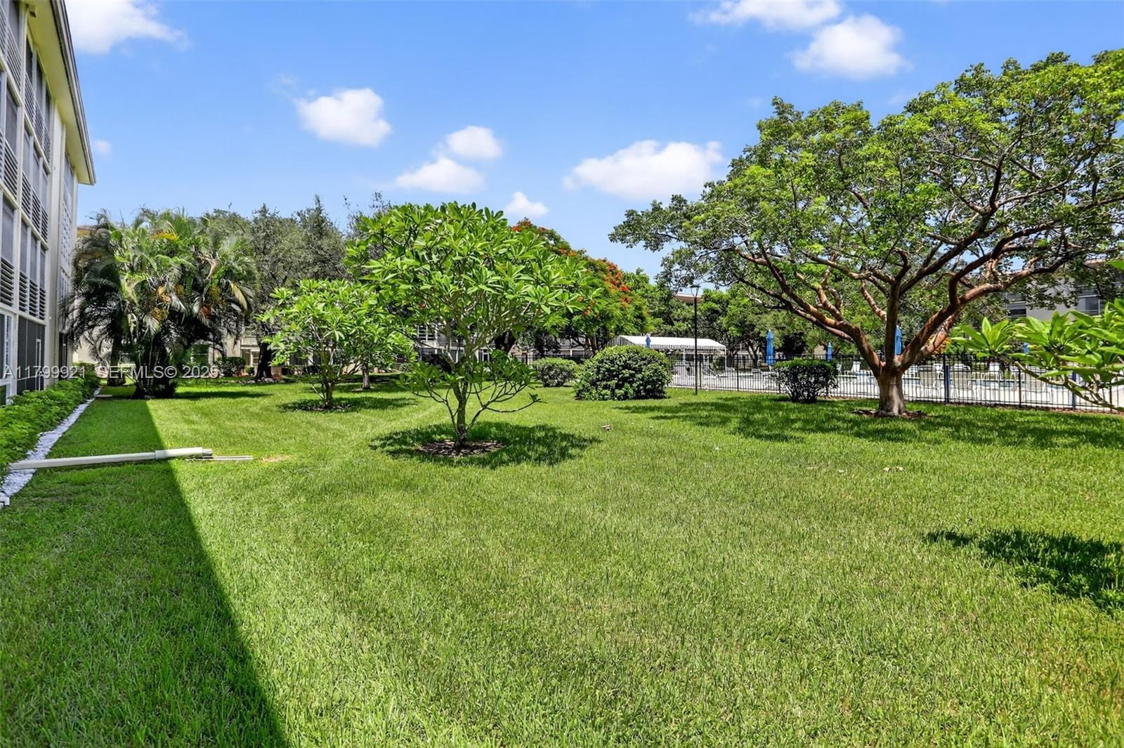 2405 Antigua Circle E1, Coconut Creek, FL 33066 photo 17