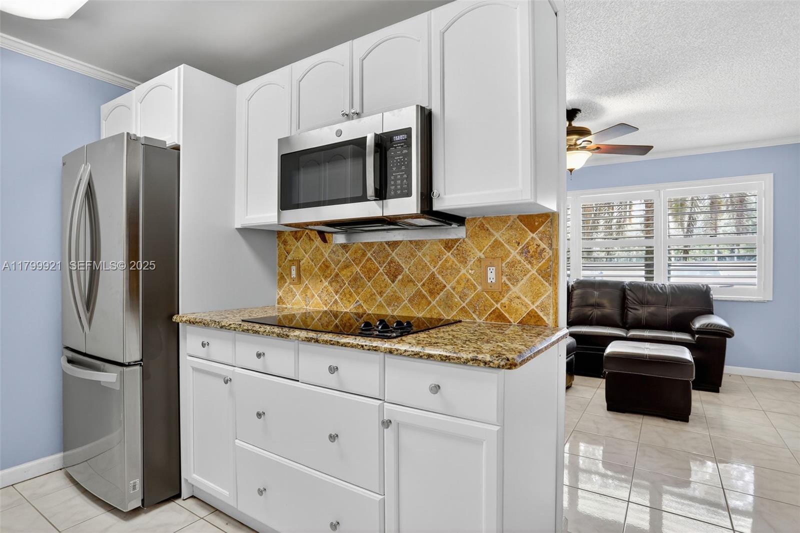 2405 Antigua Circle E1 — photo 3