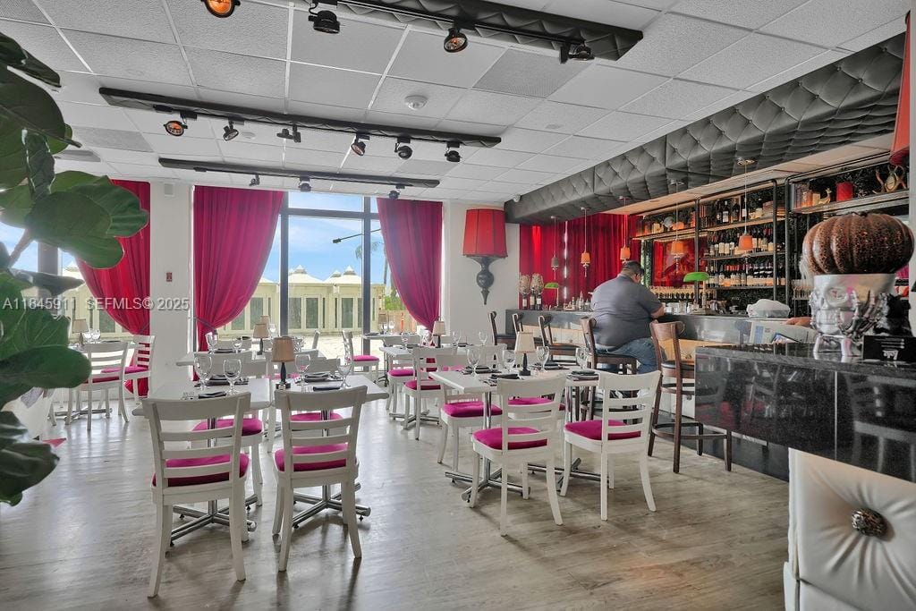5555 Collins Avenue 4W, Miami Beach, FL 33140 photo 17