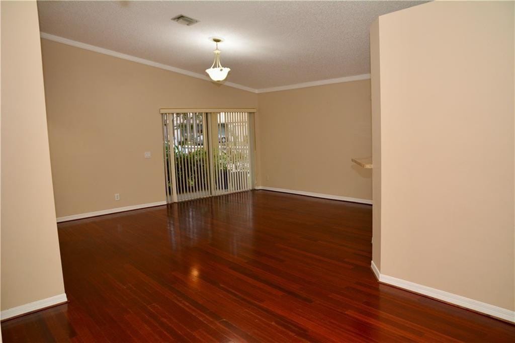4153 Pine Ridge Lane — photo 12