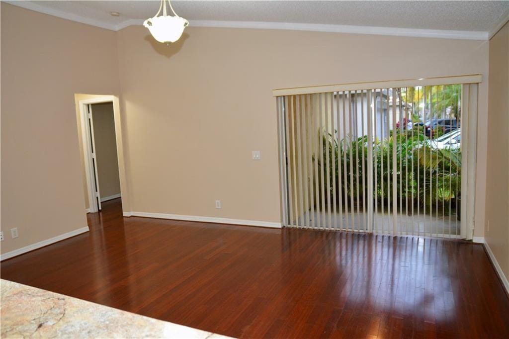 4153 Pine Ridge Lane — photo 9
