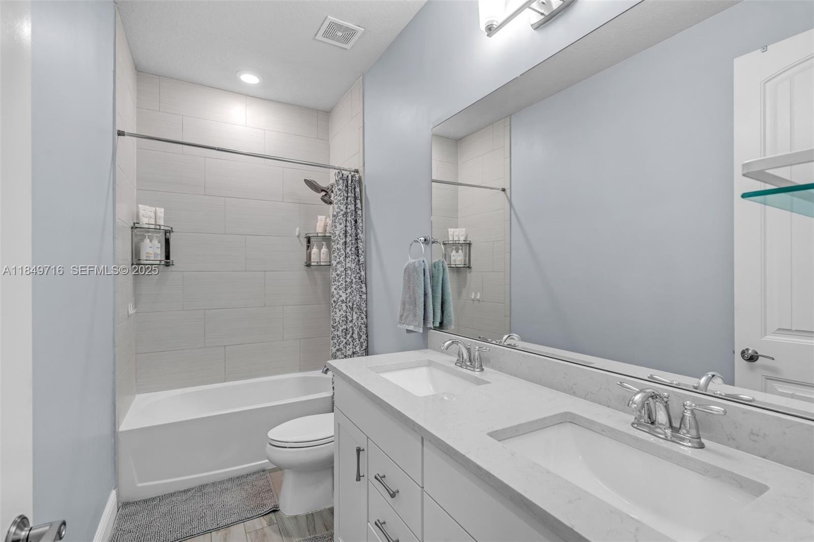 3813 Greenway Drive, Hollywood, FL 33021 photo 22