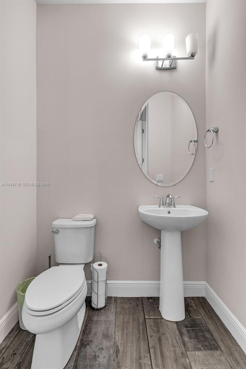 3813 Greenway Drive, Hollywood, FL 33021 photo 23