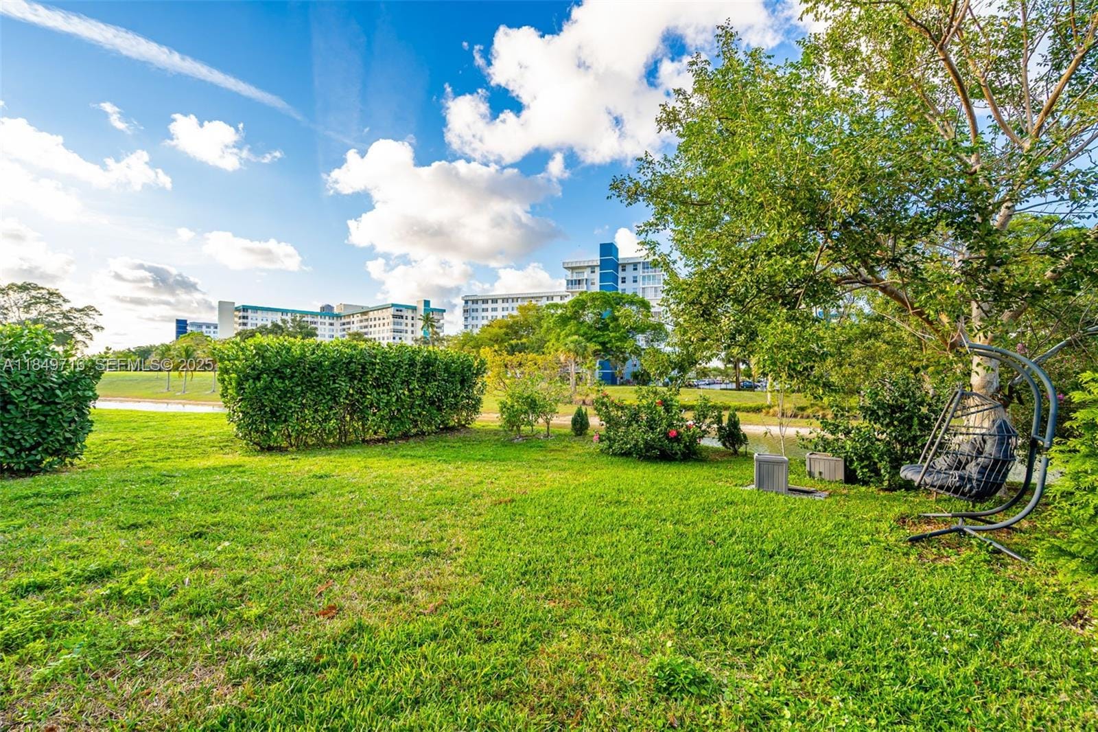 3813 Greenway Drive, Hollywood, FL 33021 photo 30