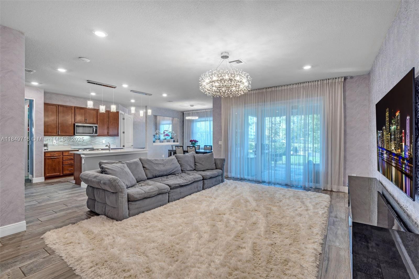 3813 Greenway Drive, Hollywood, FL 33021 photo 7
