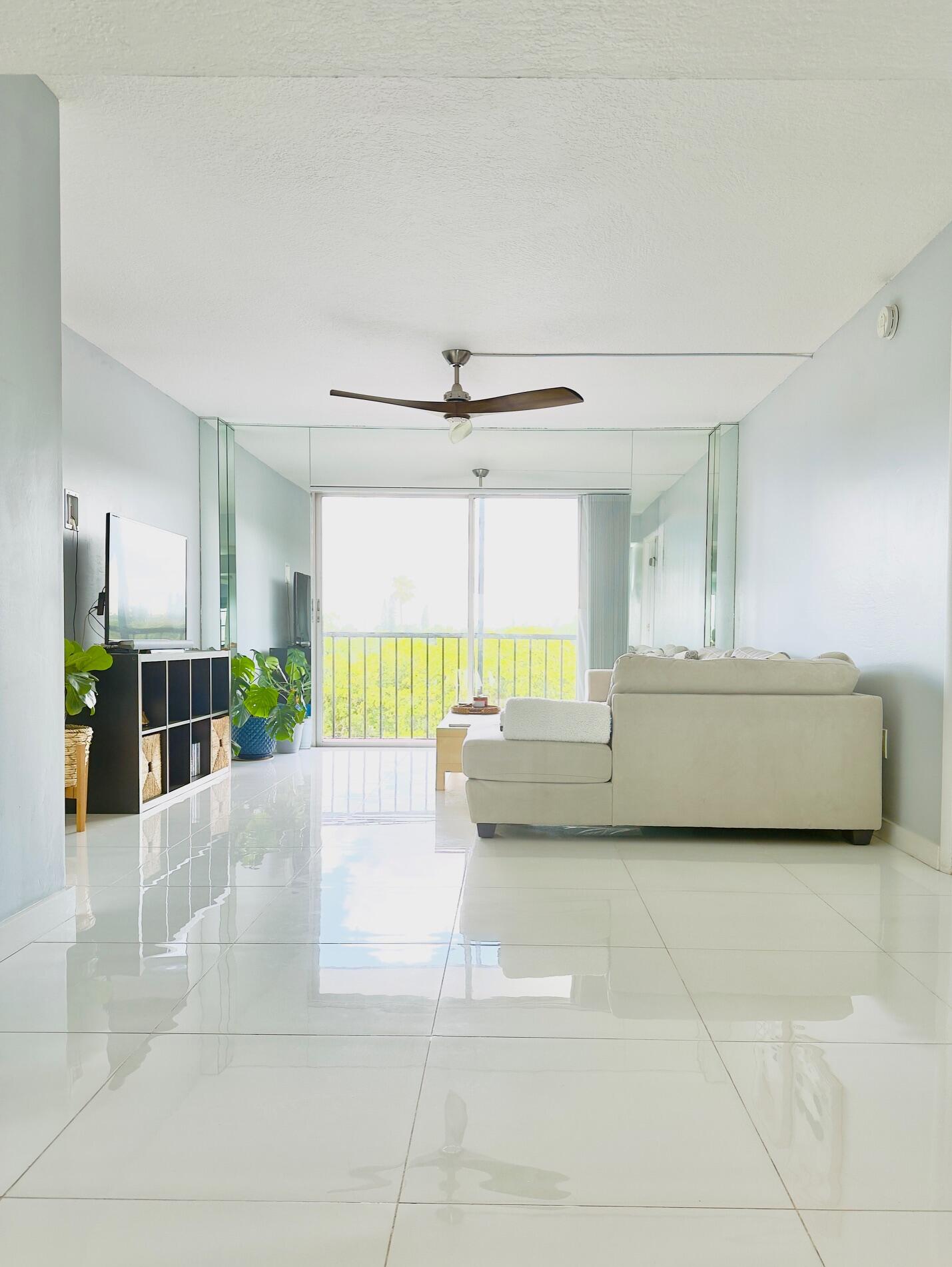 4164 Inverrary Drive 404, Lauderhill, FL 33319, Lauderhill