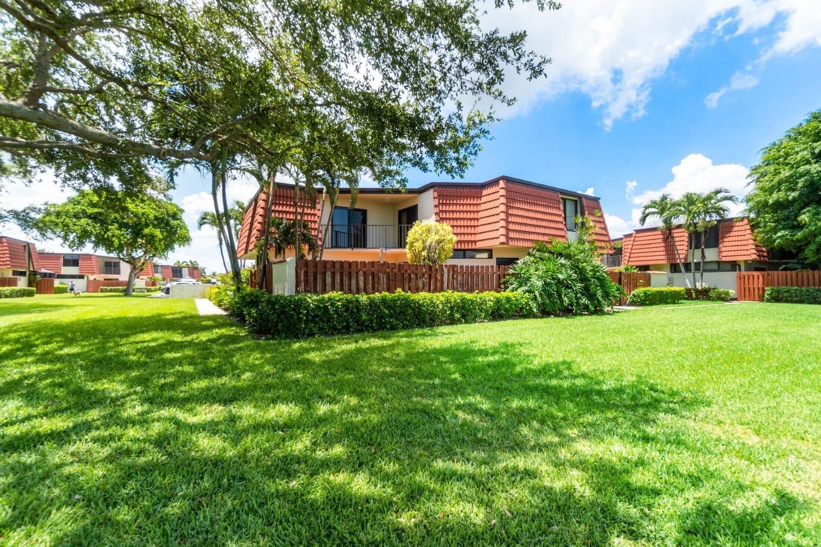 3765 Victoria Drive, West Palm Beach, FL 33406 photo 3