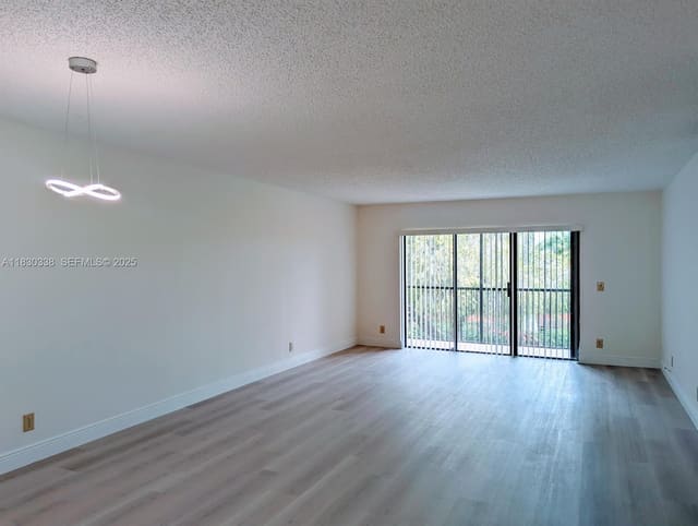 16491 Blatt Boulevard 203, Weston, FL 33326