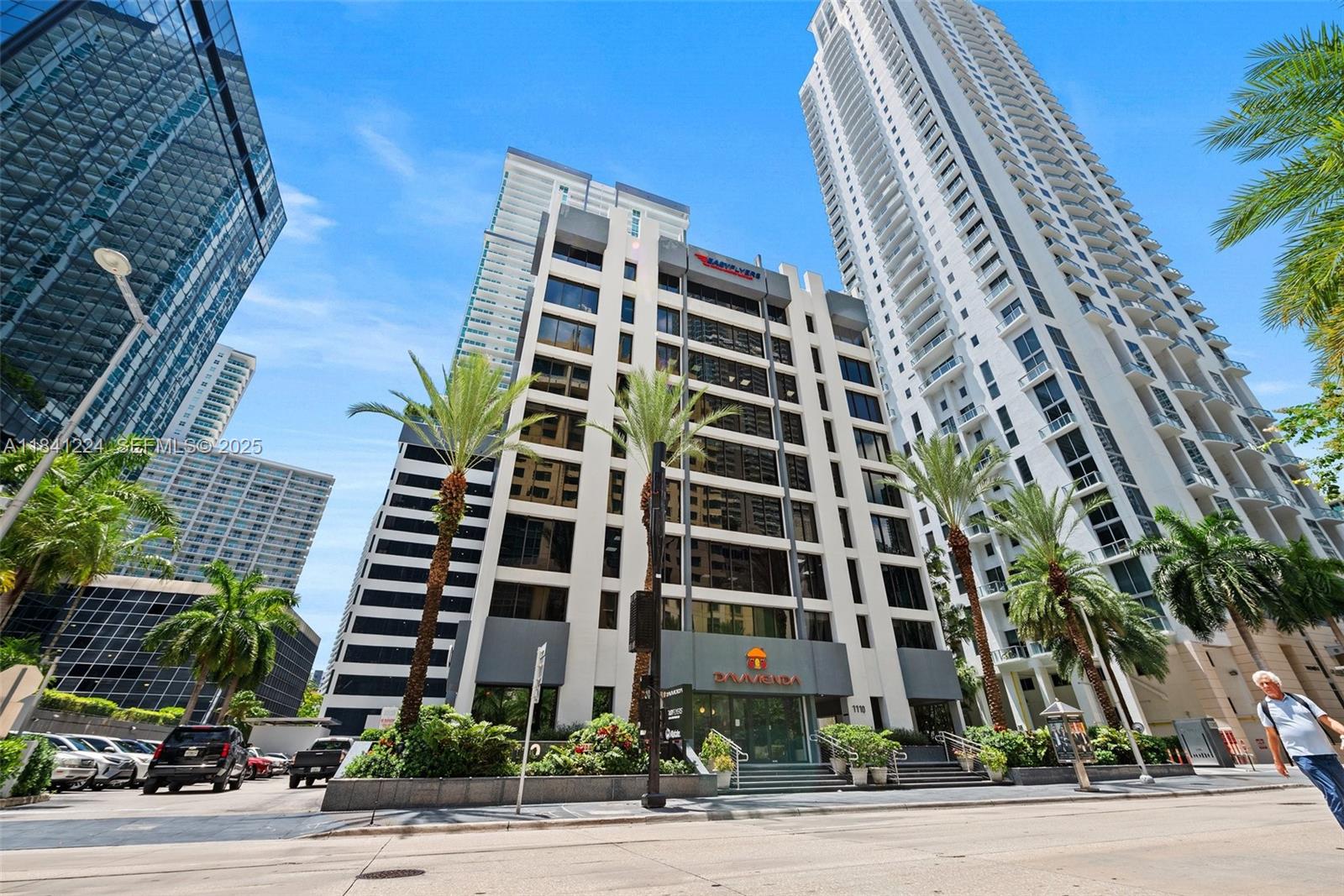1110 Brickell Avenue 609A & 609B, Miami, FL 33131, Miami