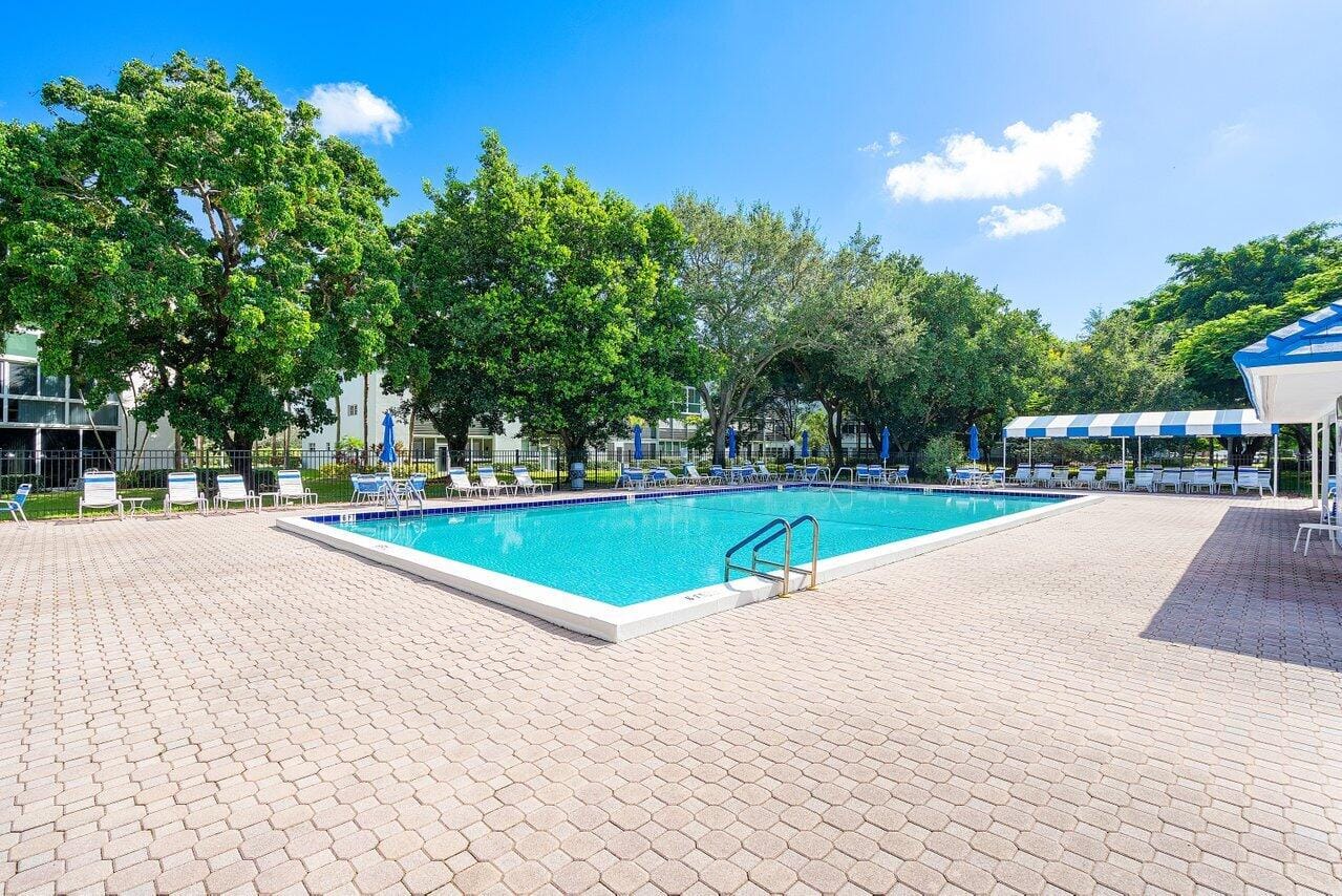 3005 Portofino Isle C2, Coconut Creek, FL 33066 photo 28
